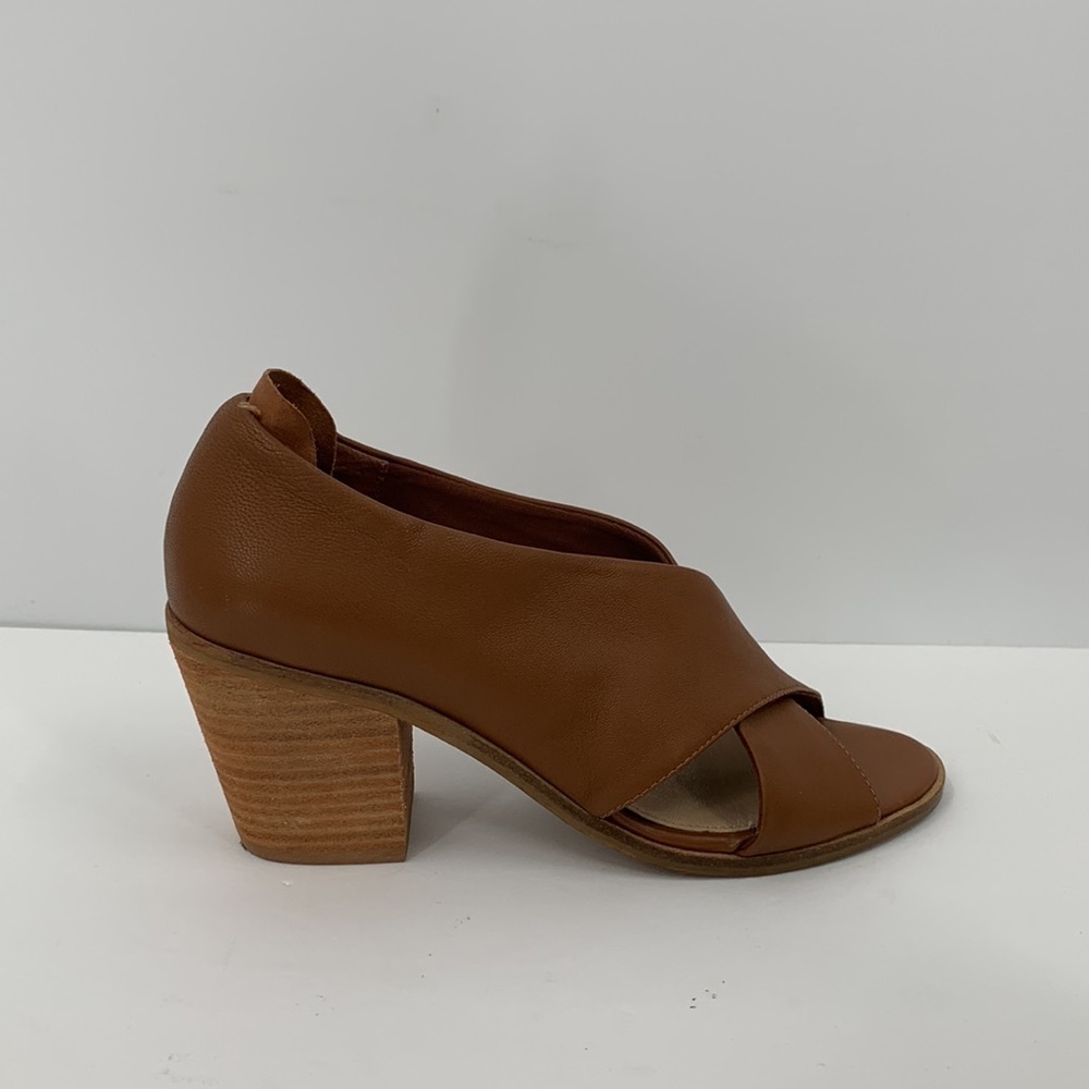 Kelsi Dagger Kacey criss cross sandal bootie shoe wide strap heel tan brown 7.5